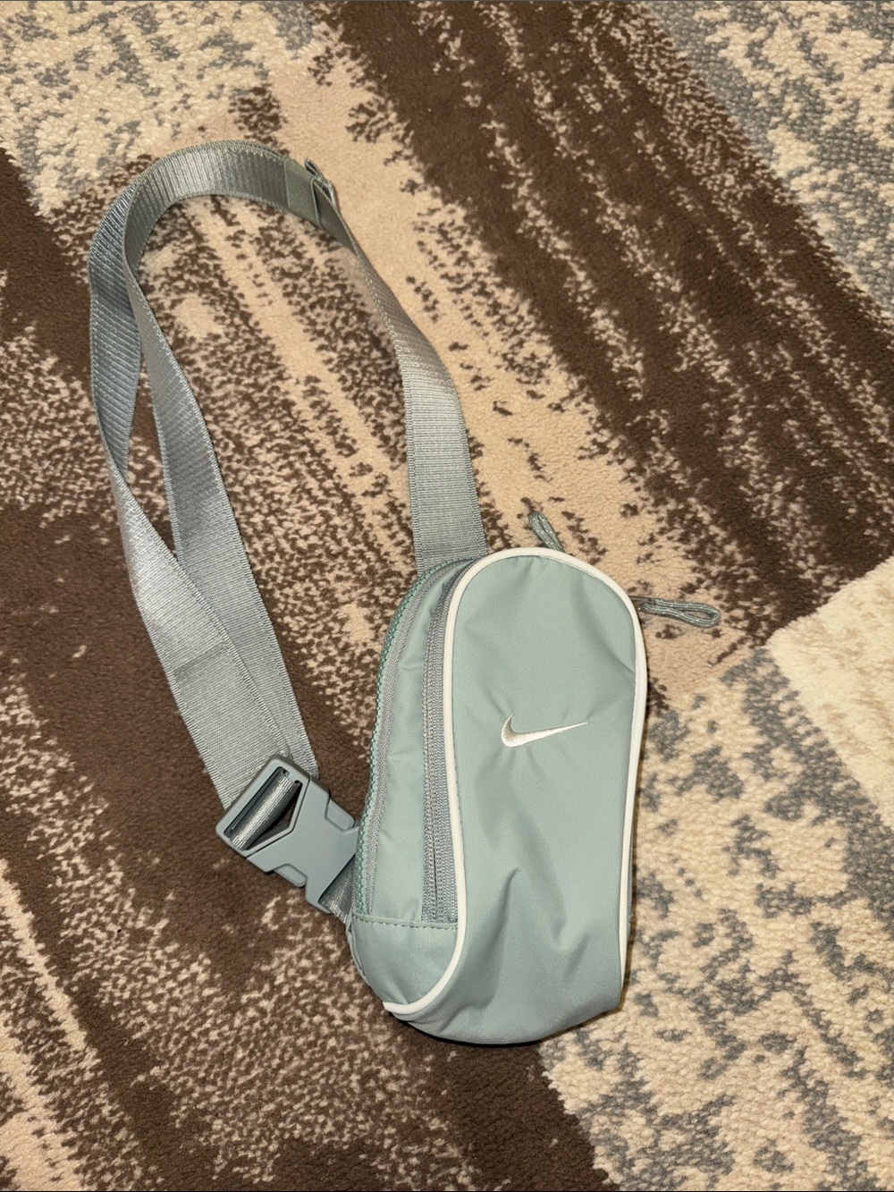 Nike sling bag